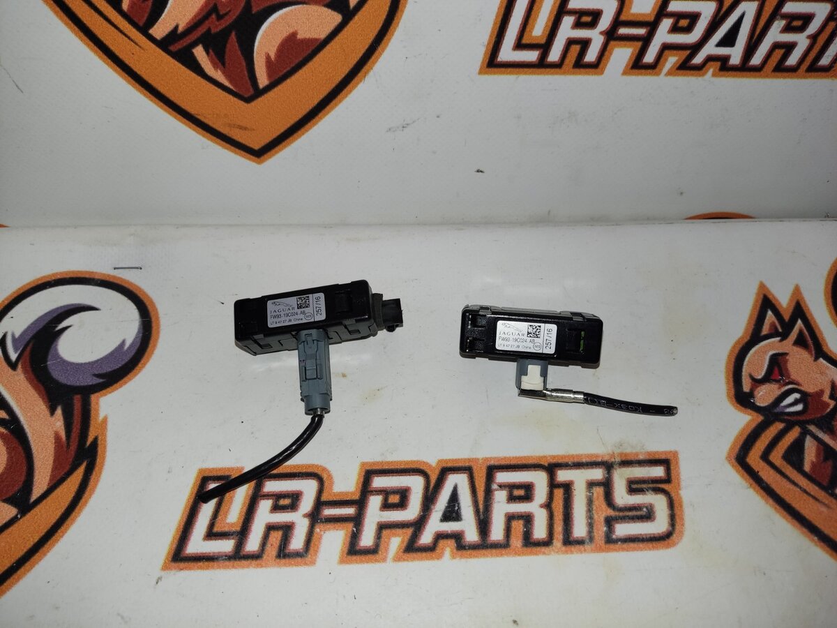 LR070173 Антена bluetooth RANGE ROVER SPORT L494 13-Б/У